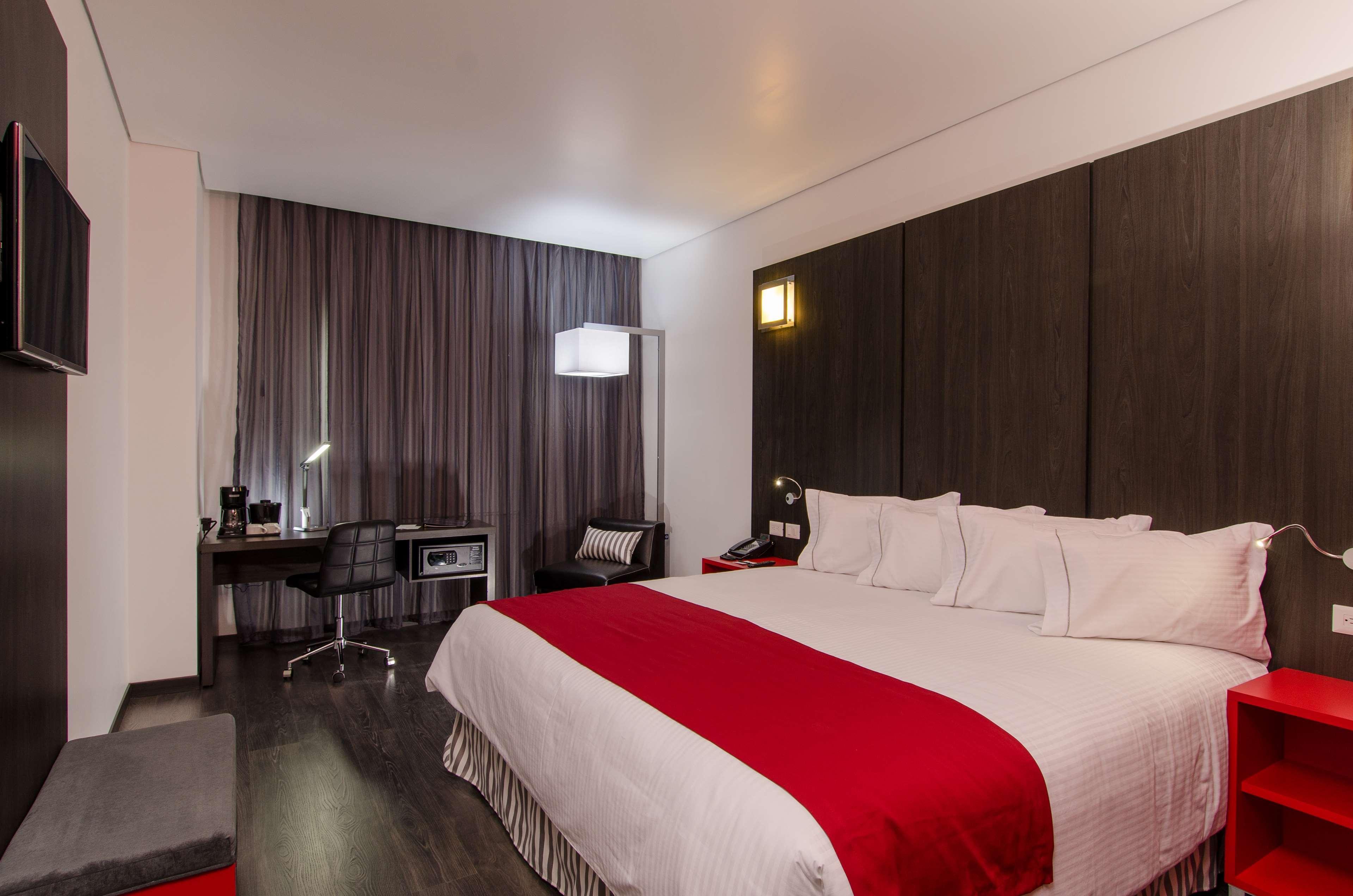 Ramada Encore San Luis Potosí Zewnętrze zdjęcie