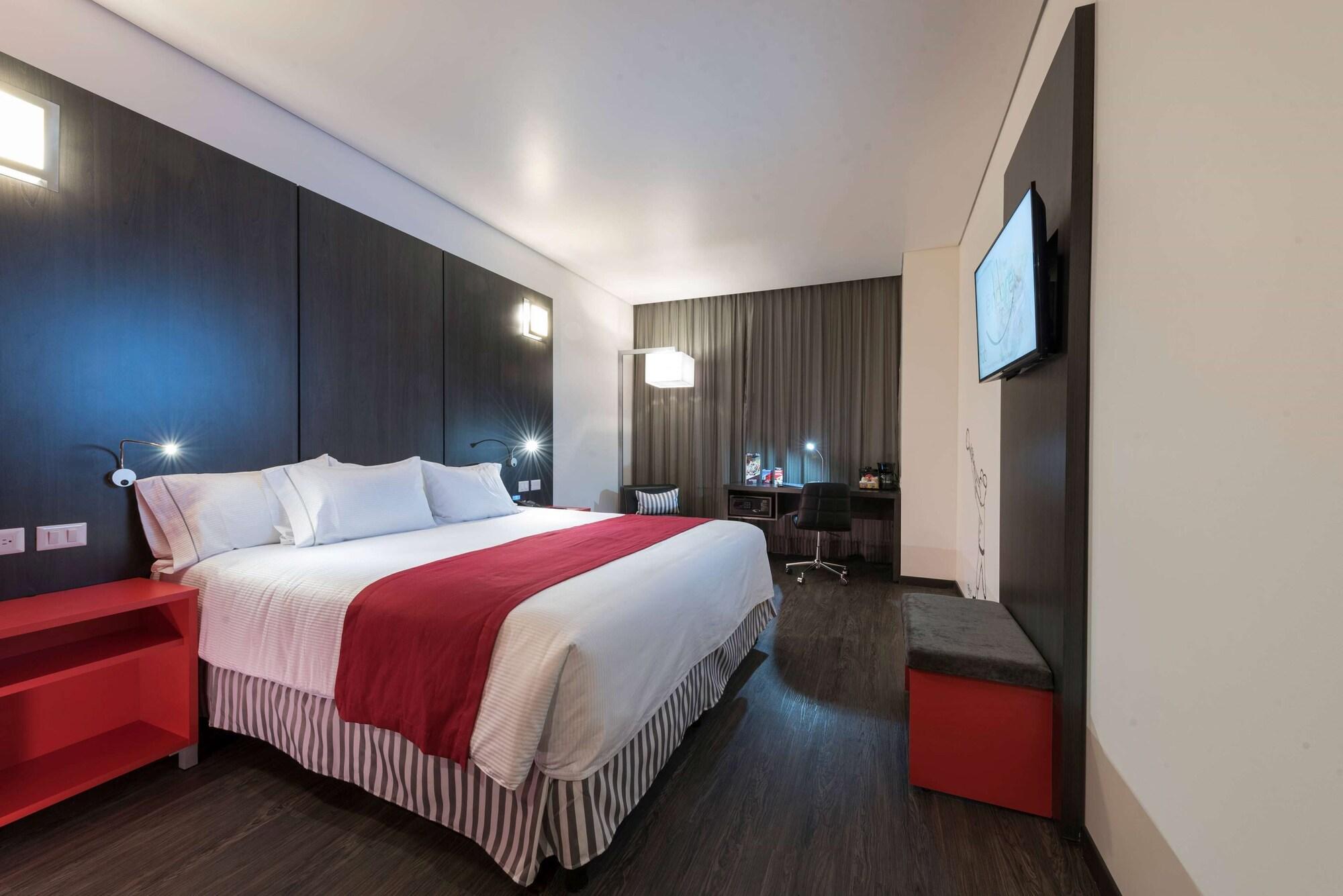 Ramada Encore San Luis Potosí Zewnętrze zdjęcie