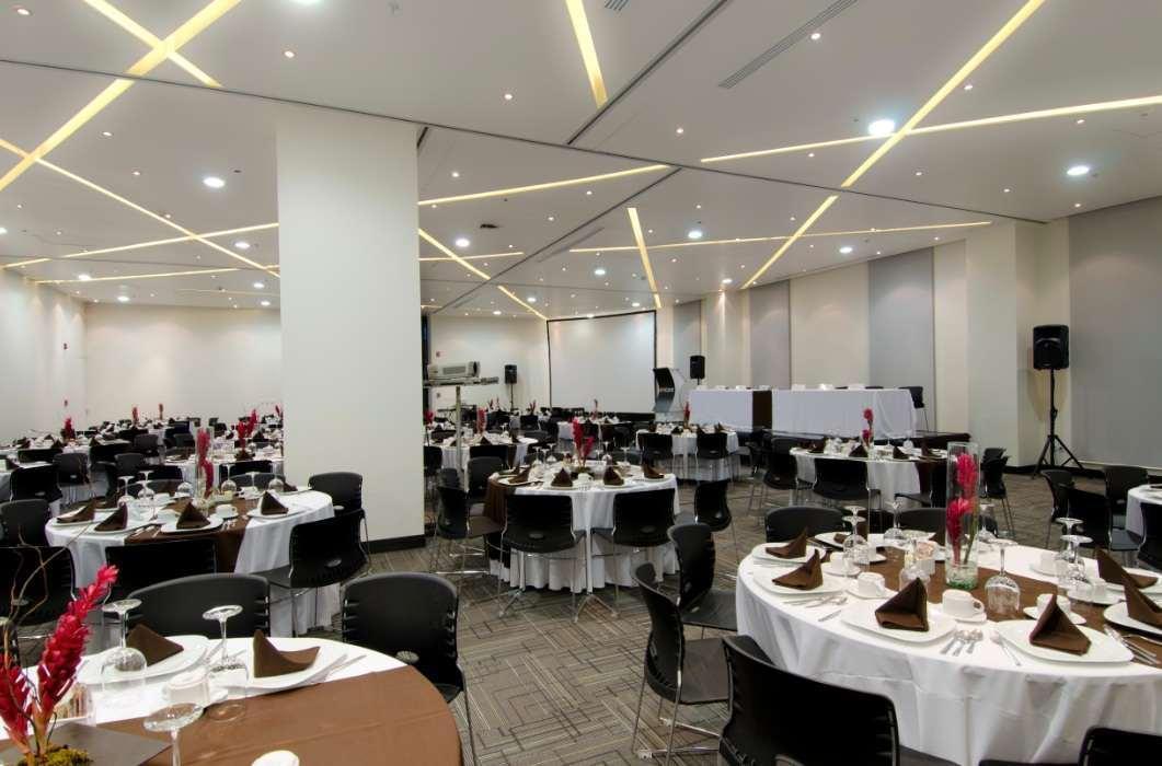 Ramada Encore San Luis Potosí Zewnętrze zdjęcie