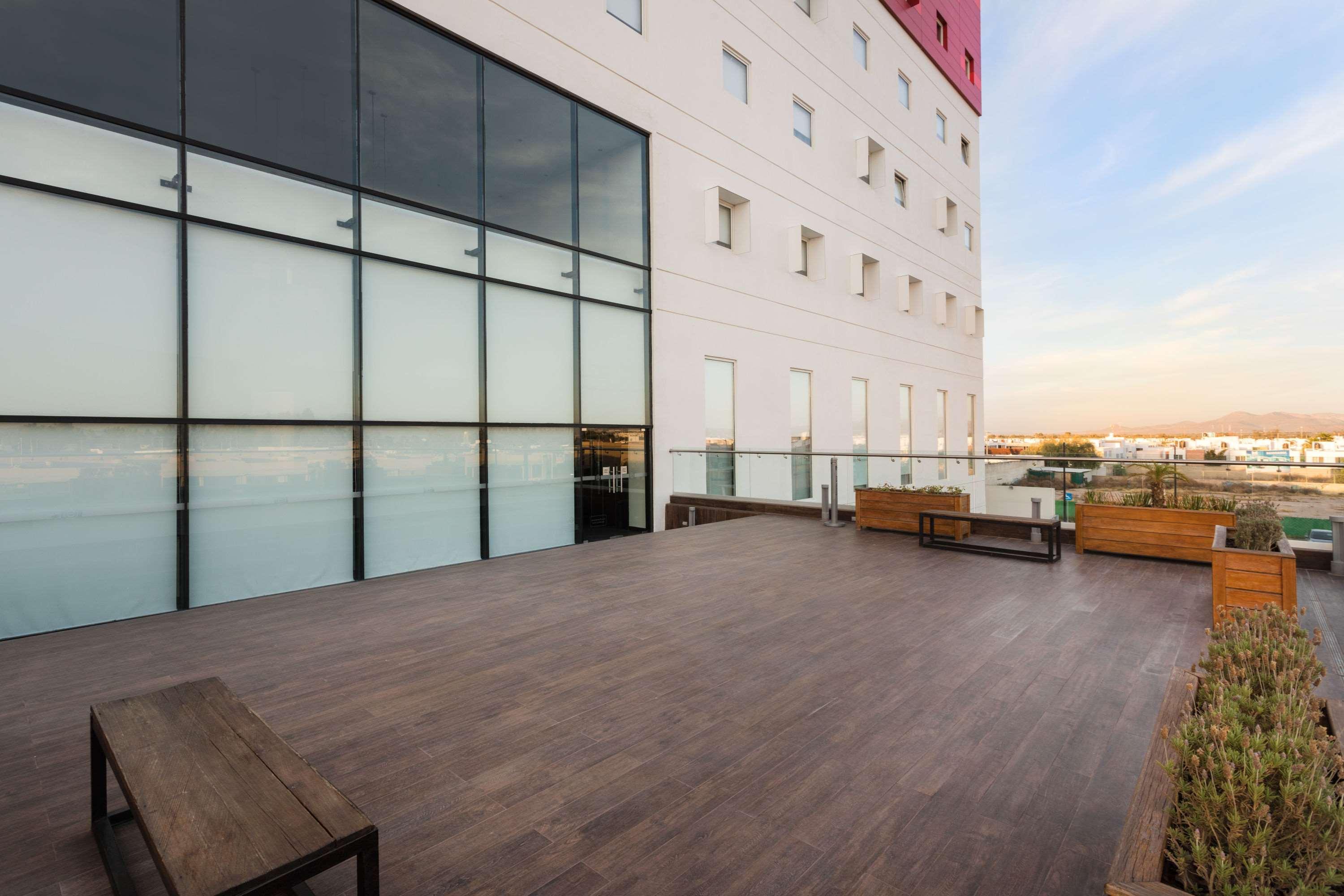 Ramada Encore San Luis Potosí Zewnętrze zdjęcie